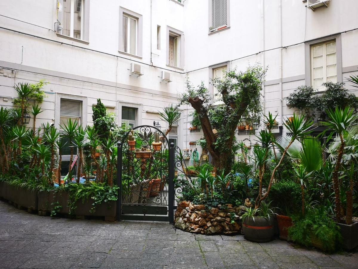 B&B Pantarei Napoli Eksteriør bilde